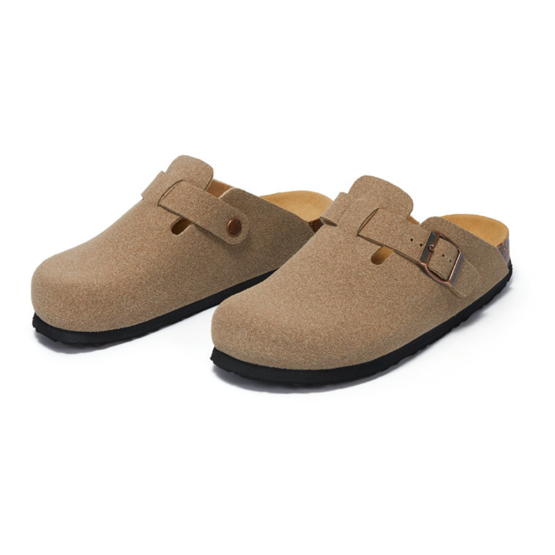 Pucon Suede Clog - Sand