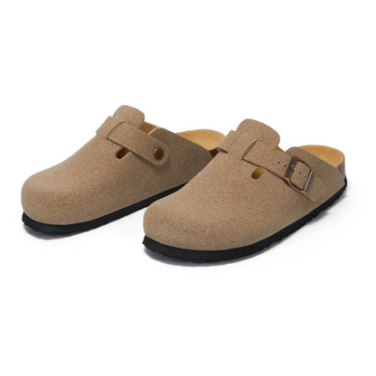 Pucon Suede Clog - Sand