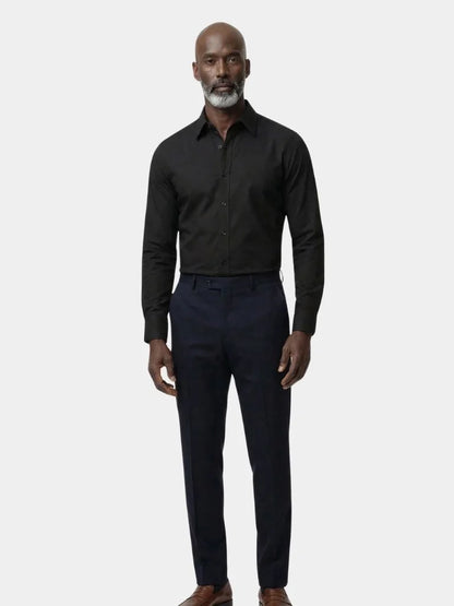 Elegant Spearpoint Collar Shirt