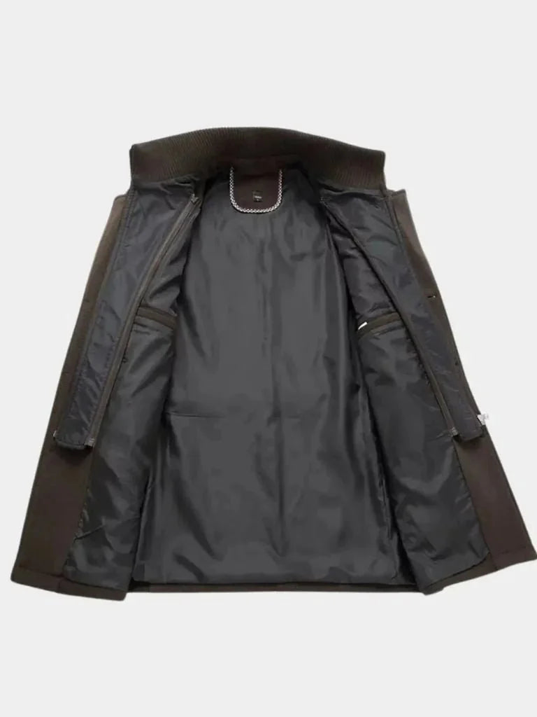 Aristocratic Black Wool Overcoat